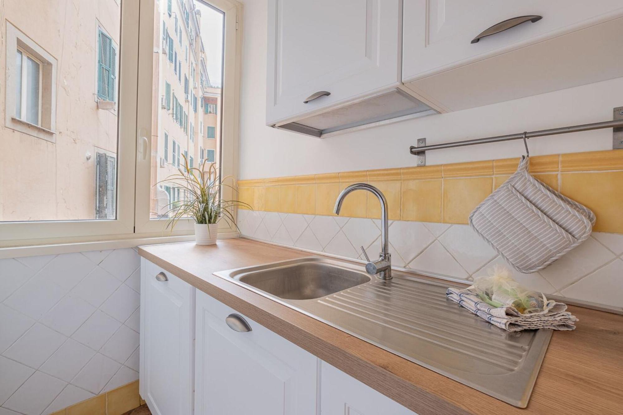 In Via Merulana By Halldis Apartment